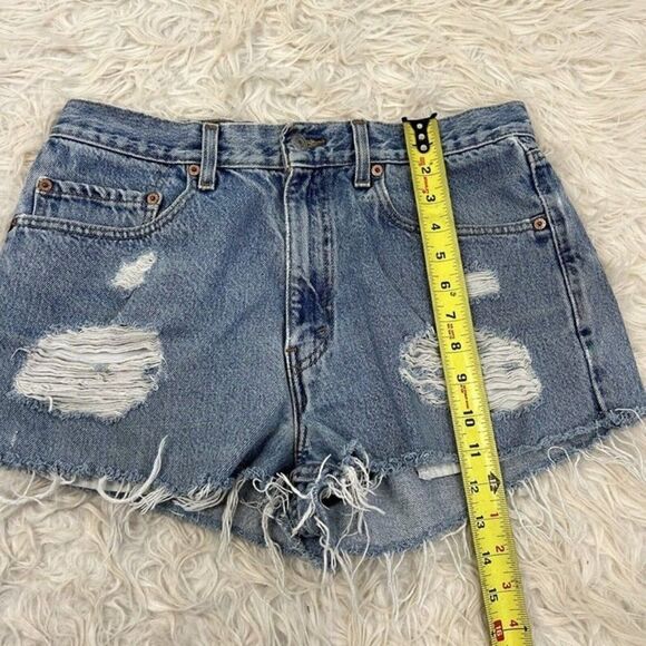 Levi's 550 Jean Shorts Women's 32” Waist Distressed Mens 34 Cut-Off Denim - Picture 5 of 10